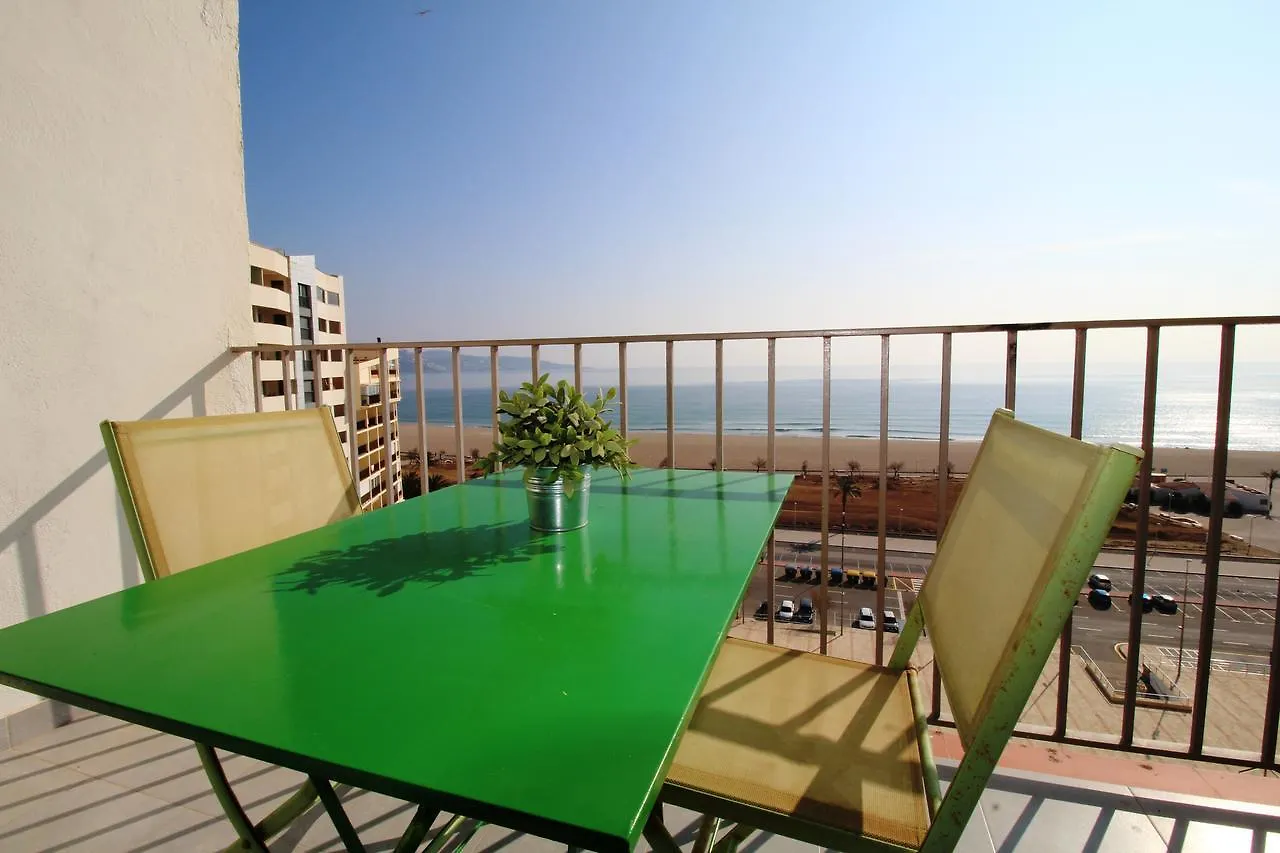 Sylvia: Beachfront Studio with Sea View Terrace Apartment Empuriabrava 0*,  Spain