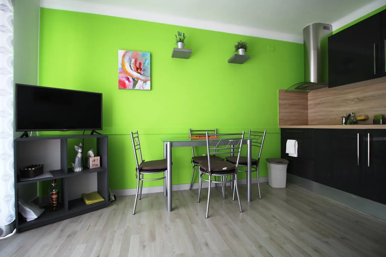 Sylvia: Beachfront Studio with Sea View Terrace Apartment Empuriabrava Spain
